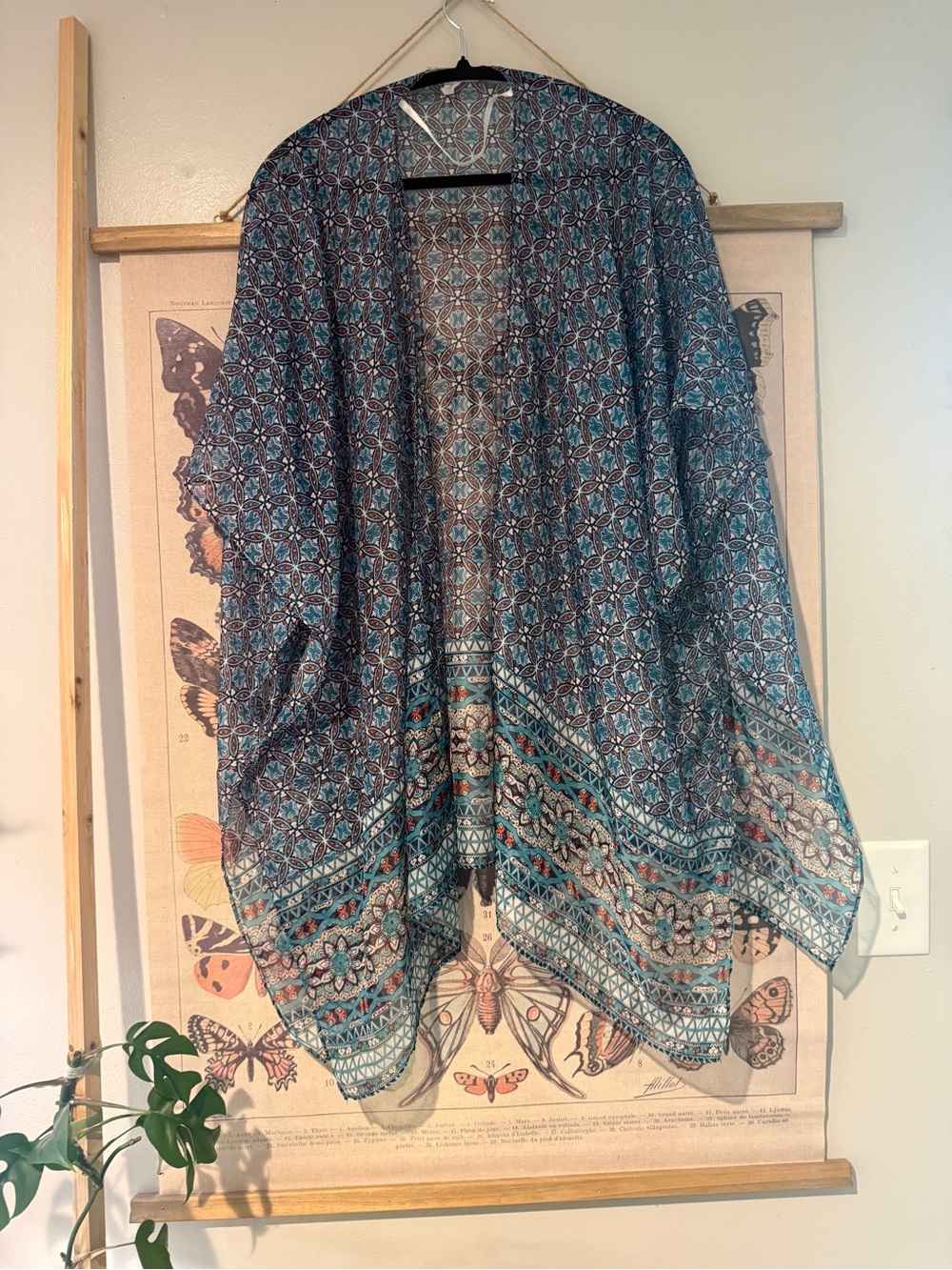 Mudd Teal, Navy & Rust Floral Print Kimono
